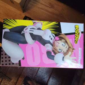 1\8 MY HERO ACADAMIA OCHACO URARAKA *Pre-owned*