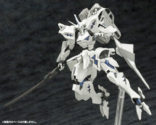 Load image into Gallery viewer, MUV-LUV ALT TAKEMIKADUCHI TYPE-00A 1/144
